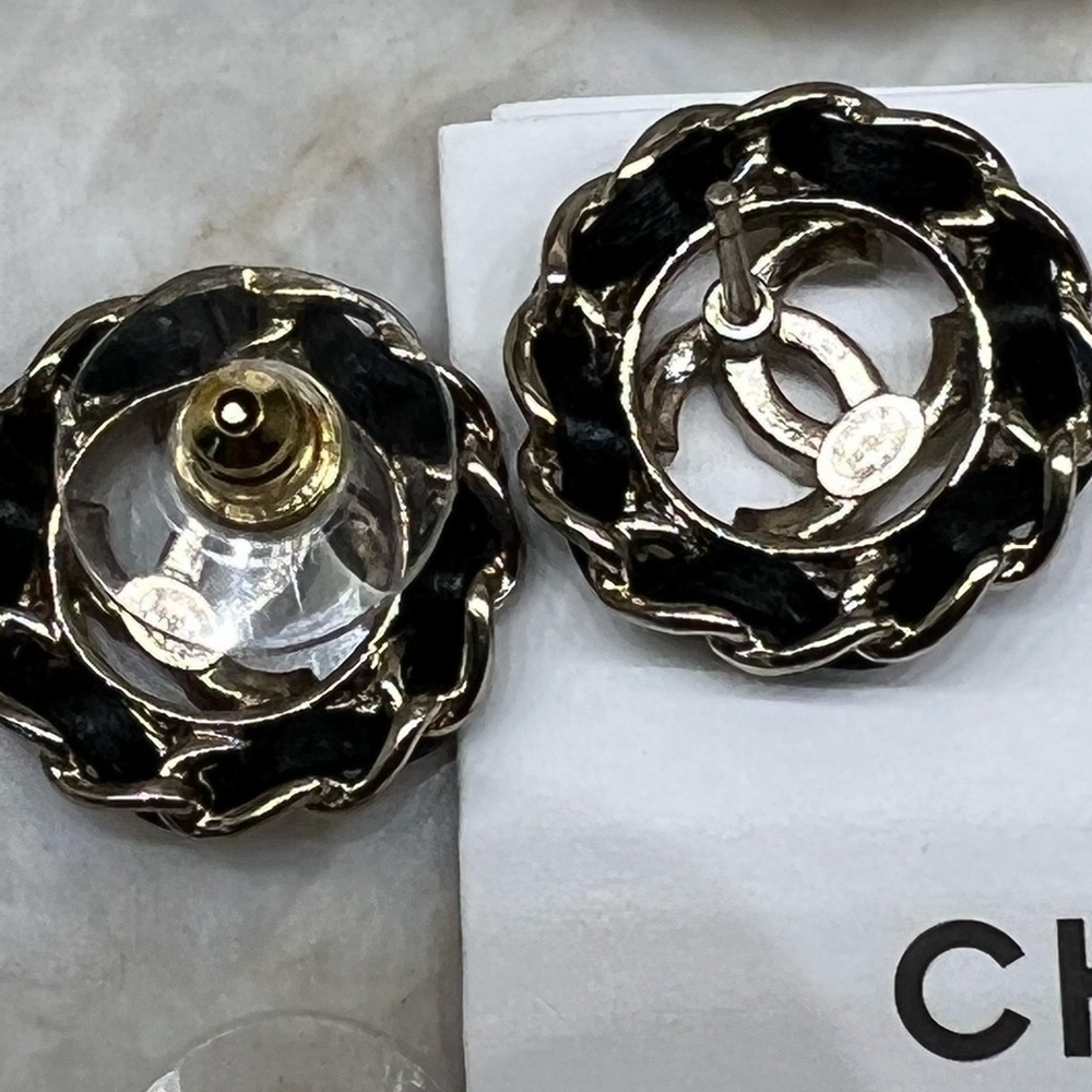 CHANEL Gold Black Crystal CC Earrings - Picture 12 of 12